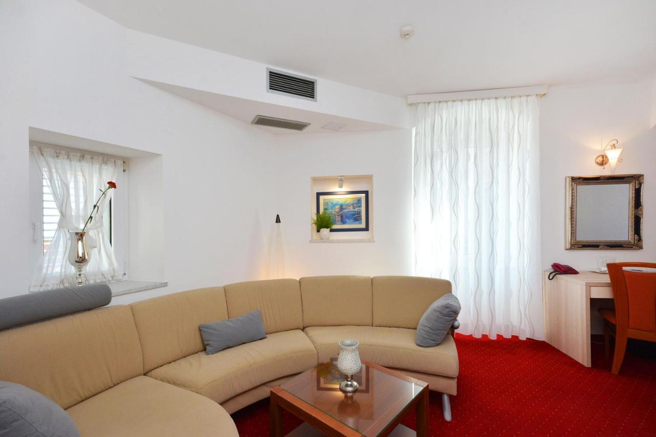 Hotell Adriana